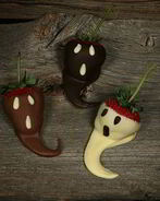 Клубника в шоколаде на Хэллоуин