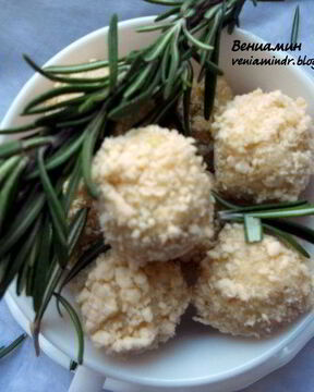 Конфеты с белым шоколадом, лаймом и розмарином