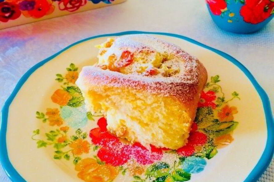 Рецепт булочки с кремом и изюмом