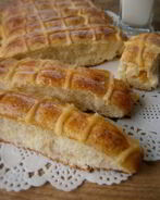 Булочки с заварным кремом и персиком