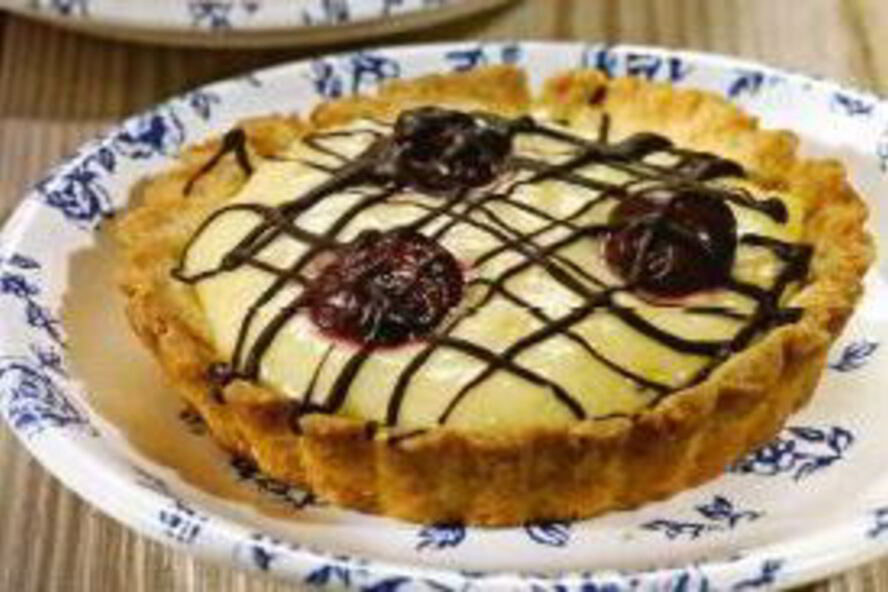 Рецепт корзиночки с кремом и вишней