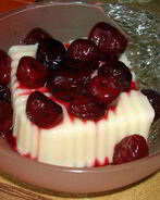 Крем с вишнями