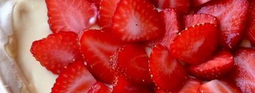 павлова с клубникой и заварным кремом. Шаг 7