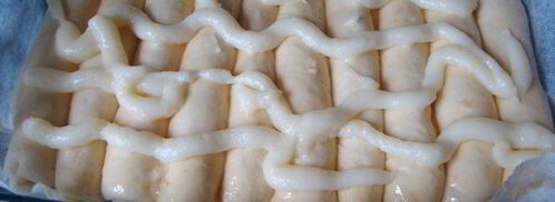 сдобные булочки-сайки с заварным кремом. Шаг 5