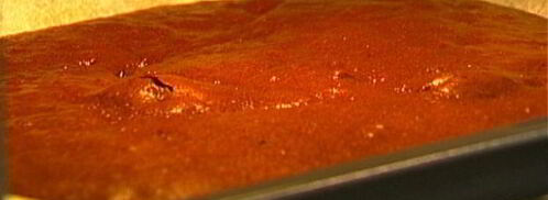 шоколадный рулет с малиновым кремом. Шаг 7