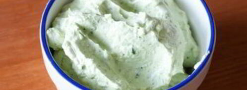 томаты черри с базиликовым кремом. Шаг 2