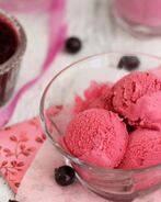 Черносмородиновое мороженое