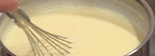 мороженое из козьего йогурта с ягодным соусом. Шаг 3