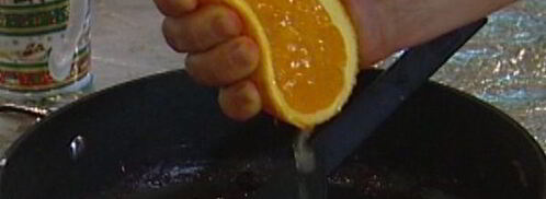 мороженое из козьего йогурта с ягодным соусом. Шаг 8