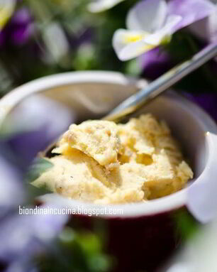 Мороженое с фундуком