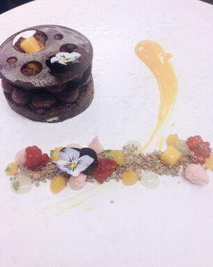 Хрустящие брауни с шоколадным муссом