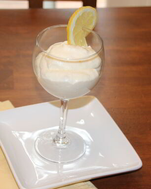 Лимонный крем-мусс со сгущенным молоком