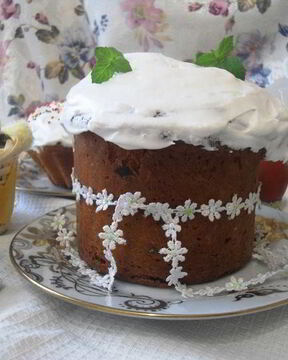 Ароматный кулич с мятой