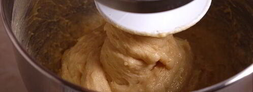 кулич с изюмом, цукатами и вяленой клюквой. Шаг 9