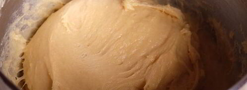 кулич с изюмом, цукатами и вяленой клюквой. Шаг 10