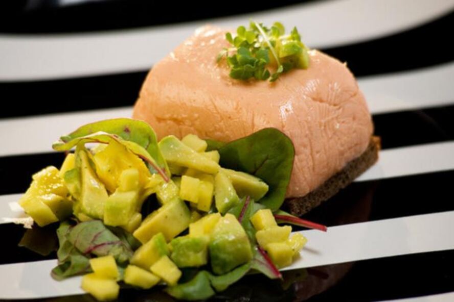 Рецепт суфле из лосося с цитрусовым салатом