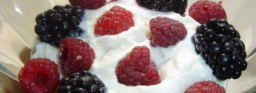 десерт в стиле тирамису с малиной и ежевикой. Шаг 4