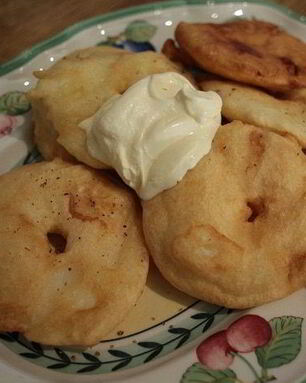 Яблочные кольца в кляре