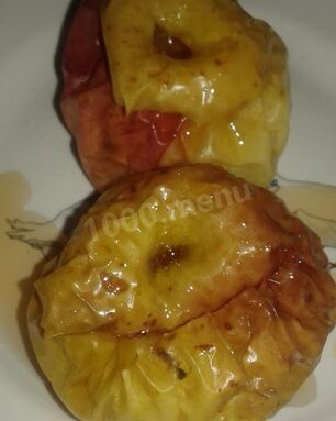 Запеченные яблоки в микроволновке