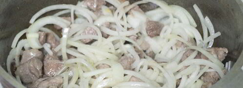 азу из свинины. Шаг 2