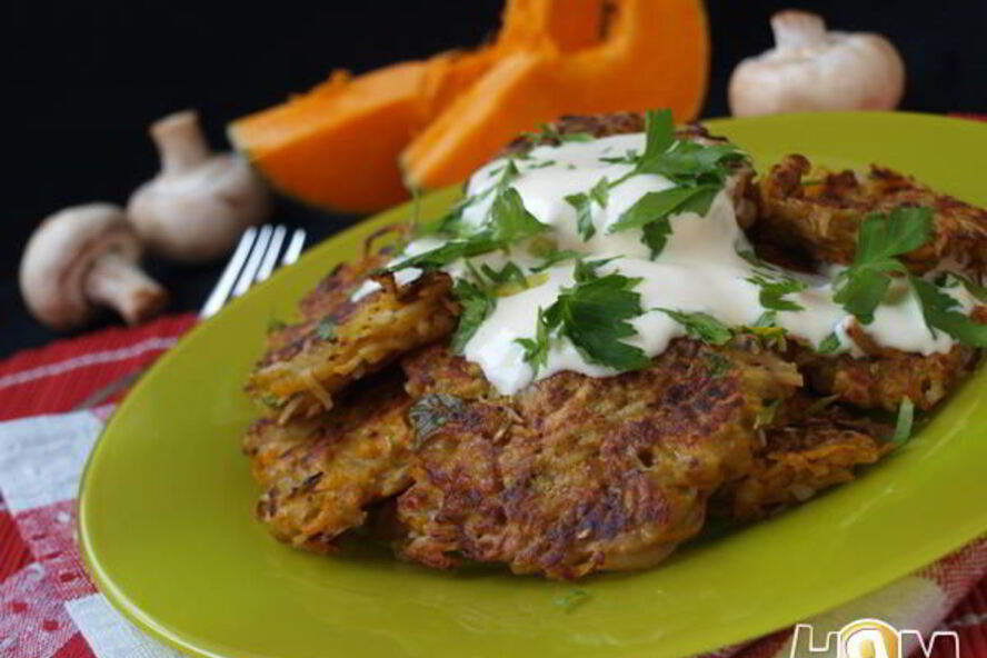 Рецепт драники из тыквы и картофеля с шампиньонами