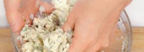 фрикадельки из трески с йогуртовым соусом. Шаг 4