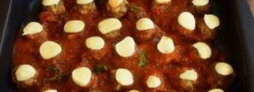 фрикадельки под томатно-сырным соусом. Шаг 6