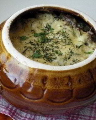 Фрикадельки в горшочке по-русски