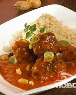 Фрикадельки в красном карри