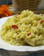 Ароматный рис с курицей и овощами в сливках