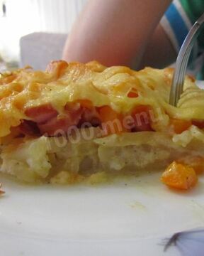 Картофель с сосиской в духовке