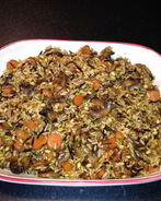 Рис с грибами, луком и морковью