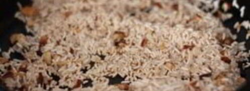 рис с зеленым горошком и миндалем. Шаг 3