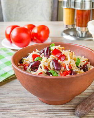 Рис со сладким перцем и фасолью