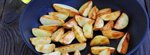 жареная картошка с капустой на сковороде. Шаг 3