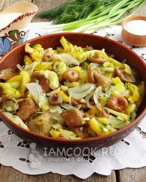 Жареная картошка с солеными грибами