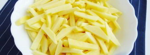 жареная картошка с солеными грибами. Шаг 7