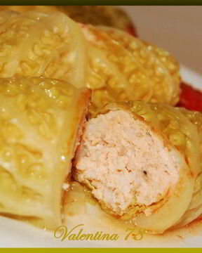 Голубцы из савойской капусты с фаршем из семги