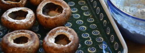 фаршированные грибы с крабовым соусом. Шаг 2