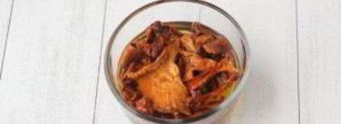 грибы сушеные жареные. Шаг 2