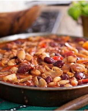 Тушеные грибы с фасолью