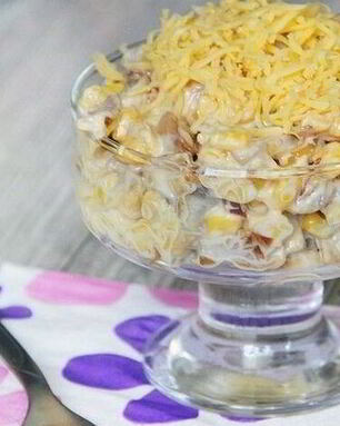 Жаренные грибы с сыром и кукурузой