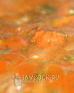 Гуляш из говядины с подливкой