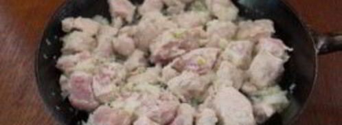 гуляш из индейки с картошкой. Шаг 5