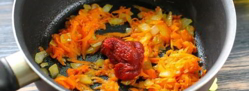 гуляш из куриных сердечек. Шаг 8