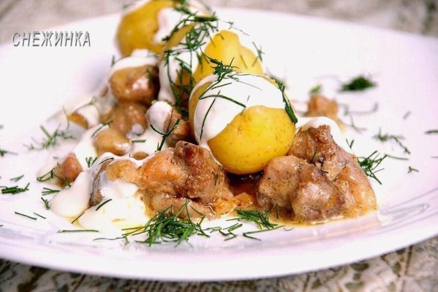 Рецепт гуляш из свинины с красным вином