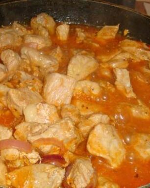 Гуляш из свинины