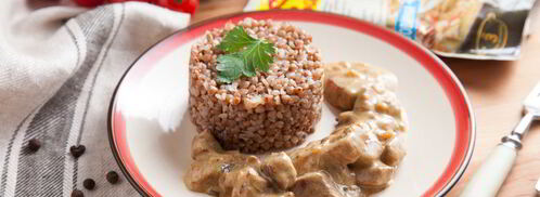 гуляш из телятины с маринованными огурчиками. Шаг 10