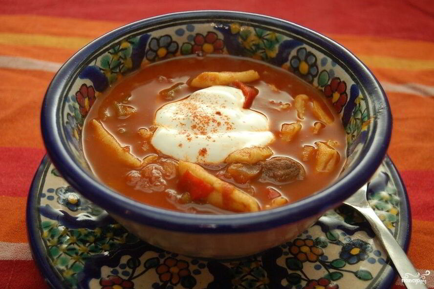 Рецепт гуляш со сметаной