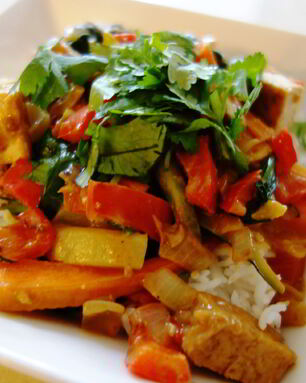 Гуляш соевый со сладким перцем